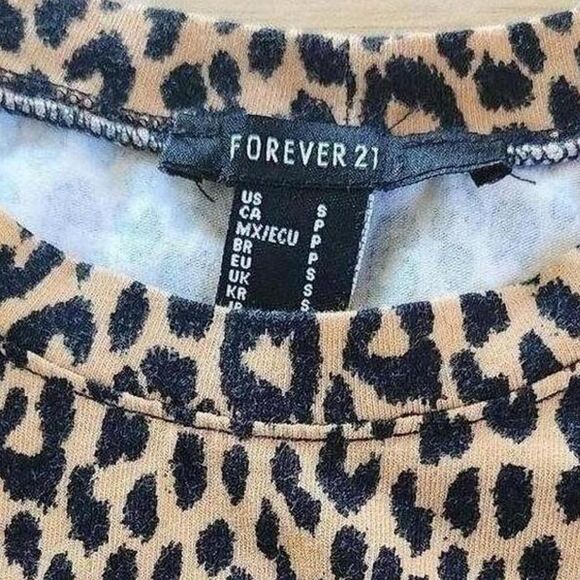 Leopard Y2k Indie Sleaze Trashy Distressed Crop Top - Picture 4 of 5